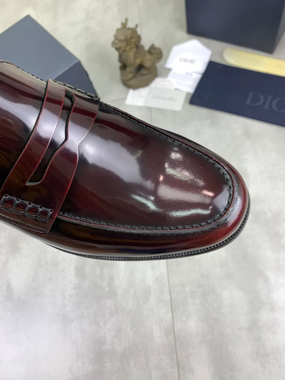 Men's men's shoes 💰P560 new style 💰high version 💎💎💎Dior original version! Top Italian purchasing agent! Men's business casual leather shoes, original imported open-edge beaded calfskin upper, ultimate texture, gentlemanly style, imported water-dyed cowhide inside, top-quality original Italian rubber outsole, first-class workmanship, top quality! Size: 39-44 (45 customized) 3️⃣ colors available